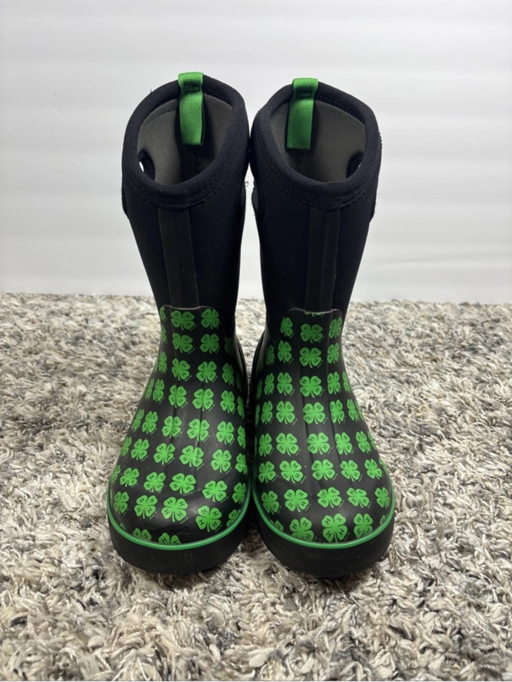 Bogs Boots Kids/ Youth Size 2 Black Green Clover Waterproof Insulated Rain